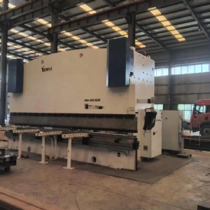 生產(chǎn)車(chē)間